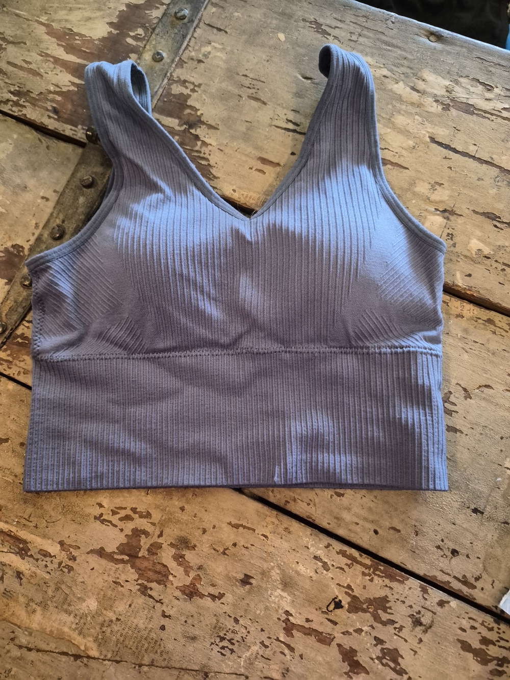 Chic Sports Bra Bundle: Pro Fit Small & Victoria Sport 32B Athleisure Lot - Picture 3 of 7